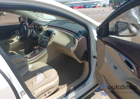 2010 Buick Lacrosse Cxl z USA, uszkodzony, nr VIN 1G4GC5GG3AF235881